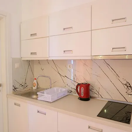 Unique Apart Otel 3*