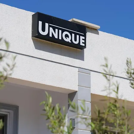 Unique